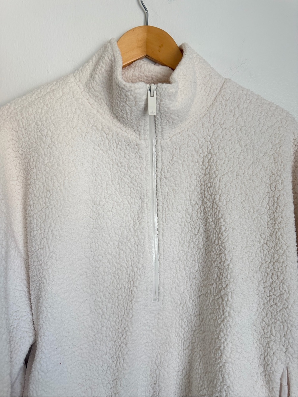 ALO Yoga Sherpa Cozy Sweater Half Zip Pullover Women Large Cream - Picture 5 of 10